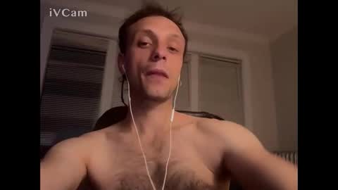 Snapshot of sweetaussieb chatting on May 6, 5:35 am Sweet Aussie B online show from May 6, 5:35 am
