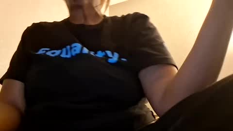 sweetaztee online show from January 24, 4:27 am