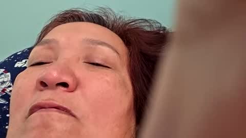 Snapshot of sweetbabe4u27 chatting on October 29, 7:04 pm sweetbabe4u27 online show from October 29, 7:04 pm