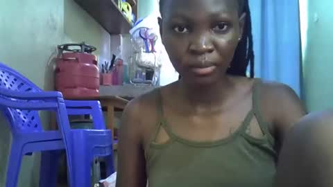 Snapshot of sweetbaby8989 chatting on May 1, 10:09 am Sweetbaby online show from May 1, 10:09 am