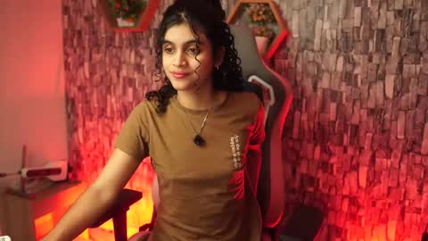 Salom independent model online show from March 24, 3:22 am