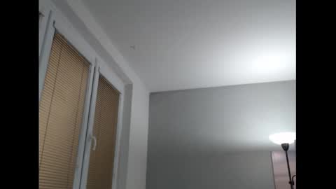 Sweetboobs85h online show from March 28, 9:25 pm