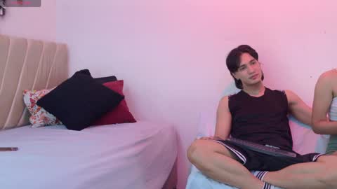 sweetbutspicy online show from May 11, 12:00 pm