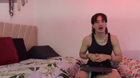 sweetbutspicy online show from May 14, 12:12 pm