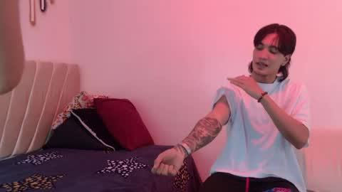sweetbutspicy online show from May 22, 12:11 pm