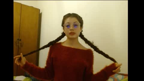 sweetcalm_ online show from February 6, 4:06 am