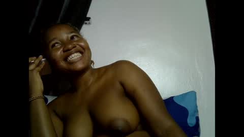 sweetcoochiex online show from April 19, 8:02 am