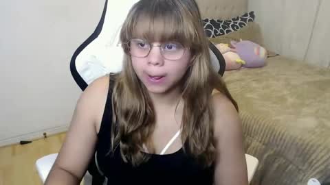 Cristal online show from June 18, 1:50 am