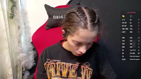 sweetdam12 online show from February 3, 8:25 pm