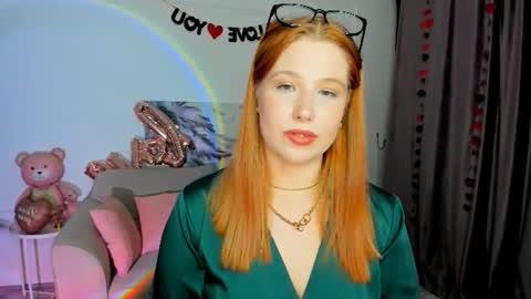 Snapshot of sweetdaylight chatting on February 24, 7:56 pm sweetdaylight online show from February 24, 7:56 pm