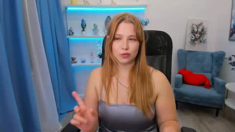 sweetdaylight online show from May 29, 10:41 pm