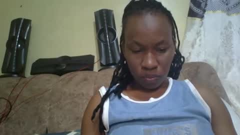 Snapshot of sweetdiva2012 chatting on December 19, 4:52 am sweetdiva2012 online show from December 19, 4:52 am