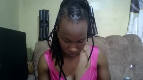 Snapshot of sweetdiva2012 chatting on January 6, 4:05 am sweetdiva2012 online show from January 6, 4:05 am