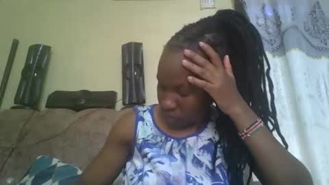 Snapshot of sweetdiva2012 chatting on January 10, 7:10 am sweetdiva2012 online show from January 10, 7:10 am