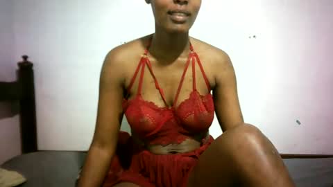 Snapshot of sweetebony_50 chatting on July 9, 11:03 am sweetebony_50 online show from July 9, 11:03 am