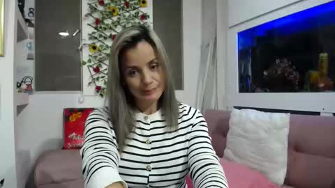 sweef online show from January 9, 2:25 am