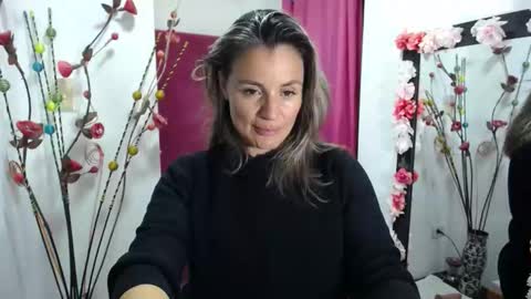 sweef online show from March 11, 2:06 am