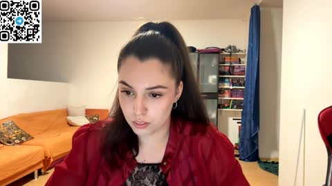 Joanna online show from May 18, 6:58 pm