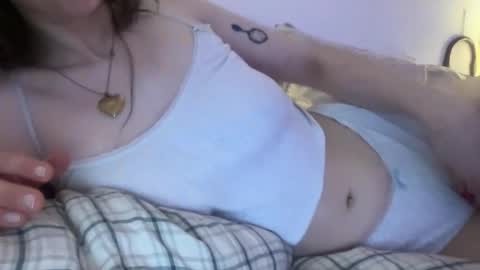 sweetgirl7000 online show from February 1, 3:43 pm