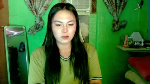 Snapshot of sweetgirl_kathy chatting on May 1, 1:37 pm Kathy online show from May 1, 1:37 pm