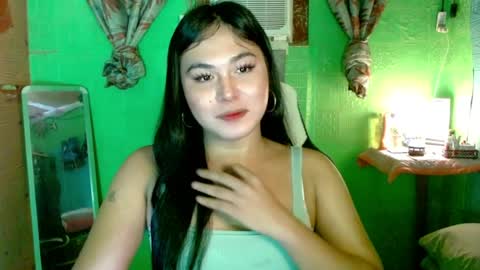 Snapshot of sweetgirl_kathy chatting on May 25, 7:09 pm Kathy online show from May 25, 7:09 pm