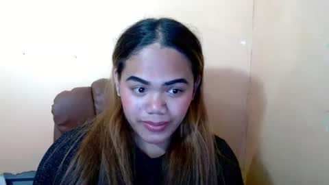 Snapshot of sweethot_bella chatting on September 23, 4:10 pm Bella online show from September 23, 4:10 pm