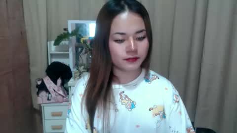 Snapshot of sweethotlove_xoxo chatting on September 28, 10:15 pm sweethotlove_xoxo online show from September 28, 10:15 pm