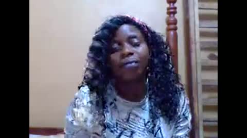 Snapshot of sweetib1 chatting on January 11, 7:05 pm sweetib1 online show from January 11, 7:05 pm