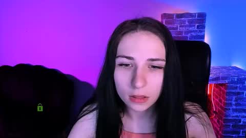 Chloe online show from February 4, 9:48 am