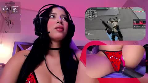 sweetie_cloe online show from April 13, 9:31 pm