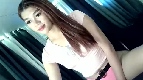 Snapshot of sweetie_fox69 chatting on February 6, 3:33 am Jas online show from February 6, 3:33 am