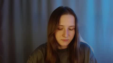 Snapshot of sweetie_lover chatting on February 1, 9:02 pm Annie online show from February 1, 9:02 pm