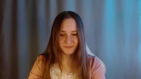 Snapshot of sweetie_lover chatting on February 19, 9:00 pm Annie online show from February 19, 9:00 pm