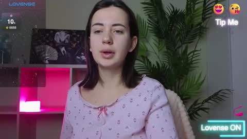 Kendl online show from February 23, 10:40 pm