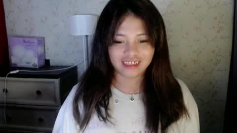 Snapshot of sweetjanna4u chatting on April 19, 6:32 pm JANNA online show from April 19, 6:32 pm