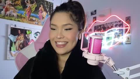 SweetJess online show from January 18, 12:58 am