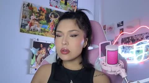 SweetJess online show from February 18, 3:13 am