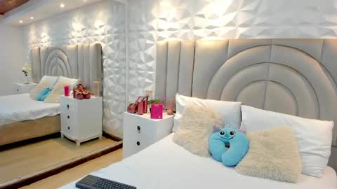 kata online show from April 11, 7:07 pm