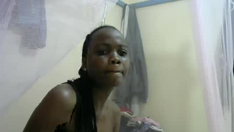Snapshot of sweetkittey chatting on July 14, 10:32 am sweetkittey online show from July 14, 10:32 am