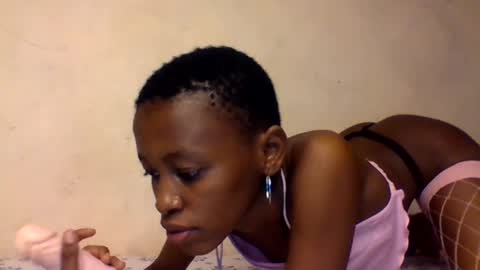 Snapshot of sweetkola1 chatting on February 5, 5:23 am sweetkola online show from February 5, 5:23 am