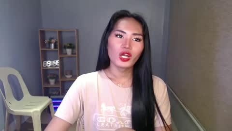 Snapshot of sweetladyboyx chatting on January 8, 12:06 am   online show from January 8, 12:06 am
