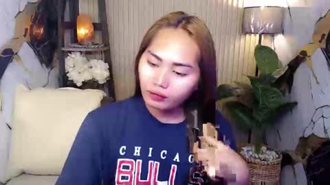 Snapshot of sweetladyboyx chatting on March 29, 10:54 pm online show from March 29, 10:54 pm