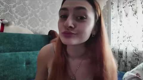 sweetliaison online show from January 12, 7:35 am