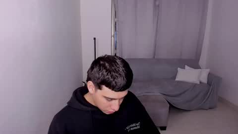 Lian online show from February 27, 2:32 am