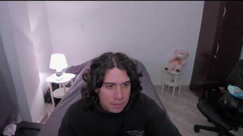 Lian online show from March 18, 4:04 am