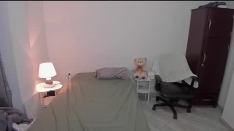 Lian online show from March 22, 12:14 am