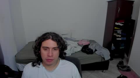 Lian online show from May 5, 1:02 am