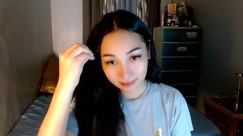 Lilly online show from January 19, 3:10 am