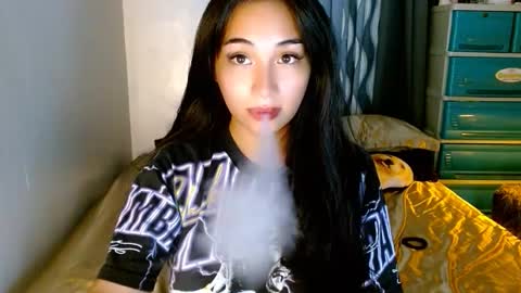 Lilly online show from February 21, 1:12 pm