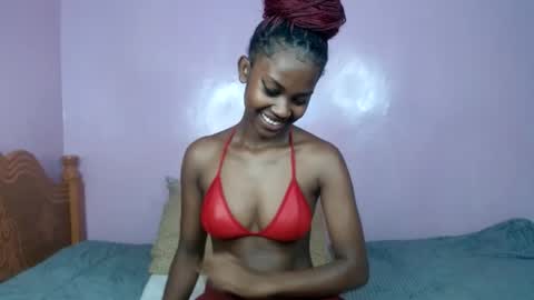 Snapshot of sweetlykaya chatting on June 23, 11:47 pm KAYA online show from June 23, 11:47 pm